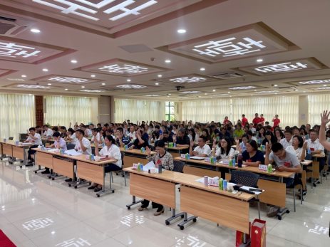 C:\Users\wlj-maixx\Desktop\20250729 双代会\微信图片_2025072911550617.jpg